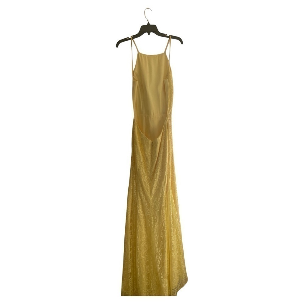 Mermaid open back lace prom dress - Picture 4 of 5